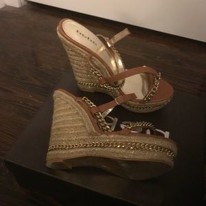 Bebe leather and jute wedge